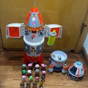 Ryan’s World mega rocket ships(2+ sets together)